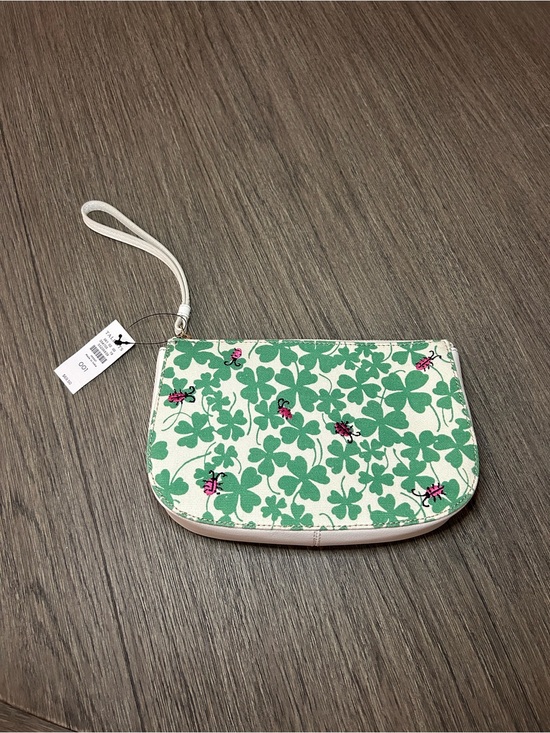 Talbots Handbags - NEW WITH TAGS TALBOTS LUCKY CLOVER WRISTLET
